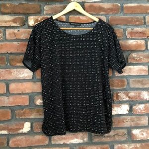 Geometric Cross-Backed Shirt